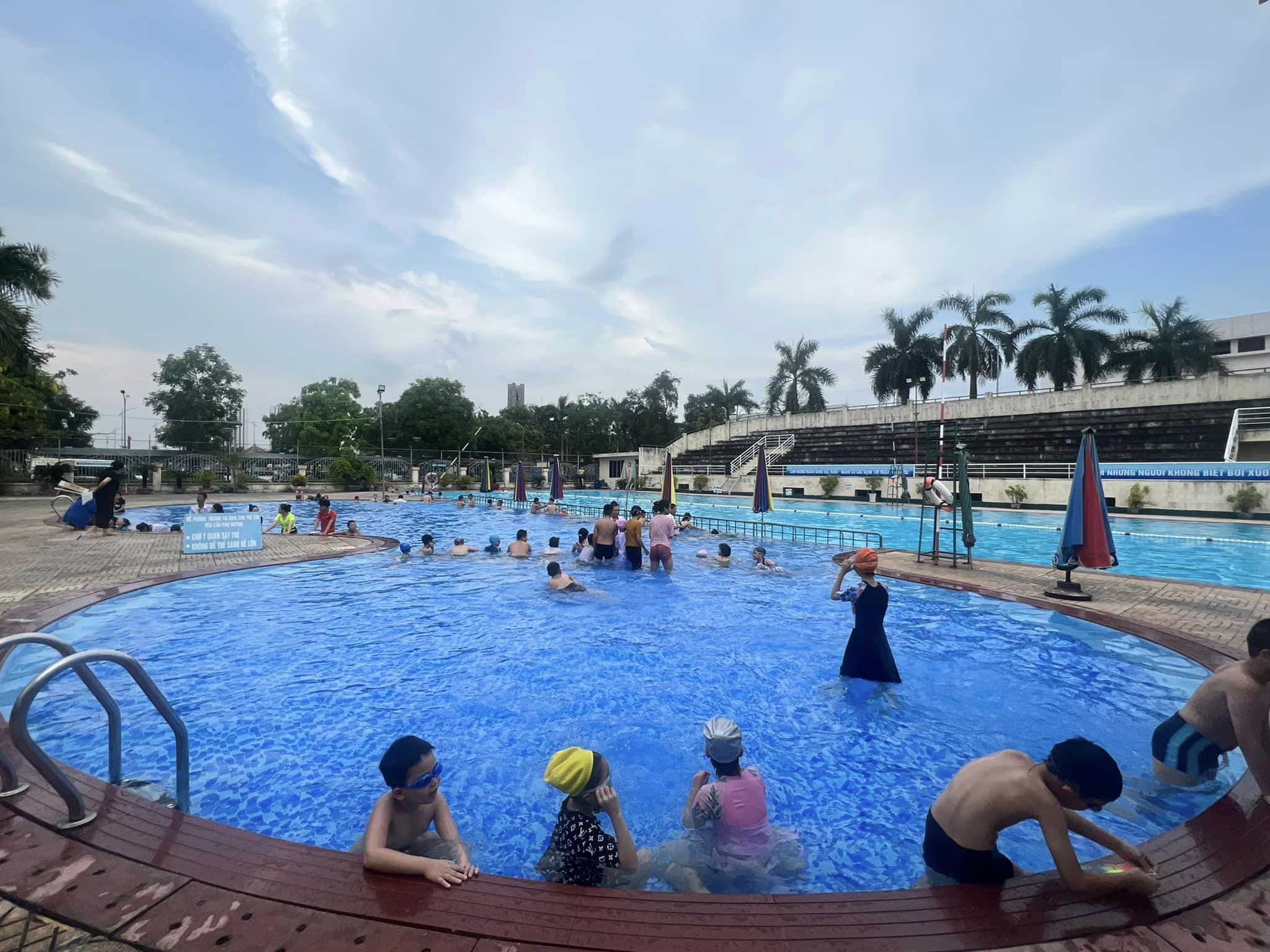 Top 5 bể bơi tại Hải Phòng cực nhiệt cho trẻ vào những ngày hè